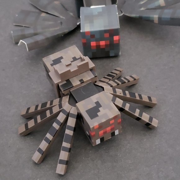 Minecraft / Toys Action / Figures & Playsets Other - Minecraft Something Spider ?